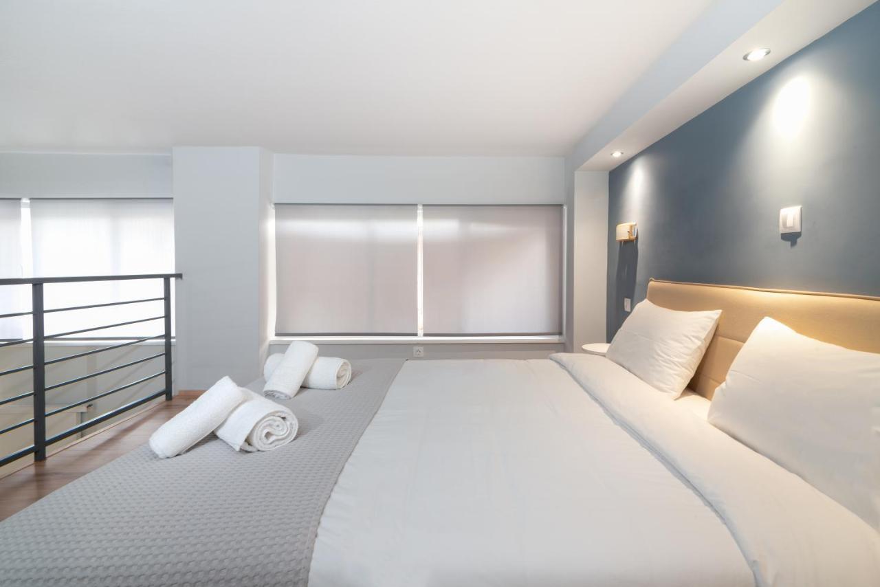 Spacious Apartment-600M From The Subway Ateny Zewnętrze zdjęcie